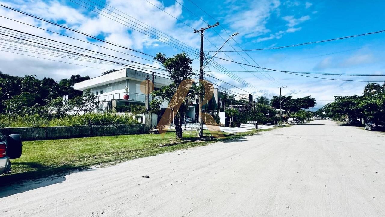 Terreno — foto 1 de 3