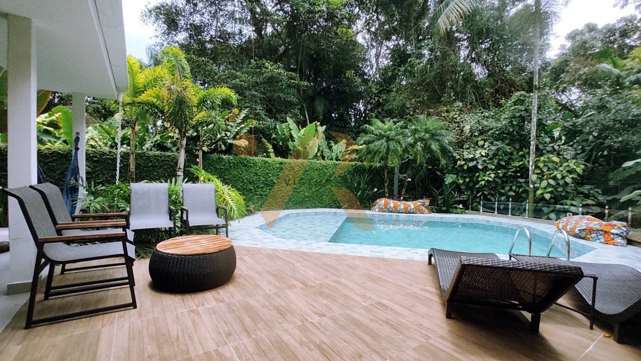 Casa — foto 1 de 6