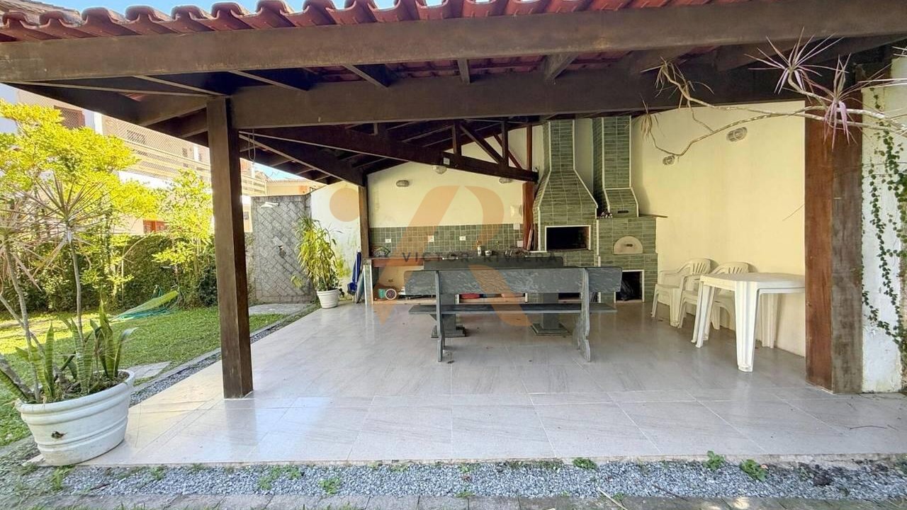 Casa — foto 1 de 6