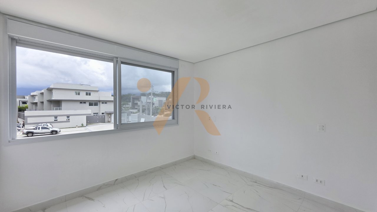 Casa em Condomínio — foto 22 de 51