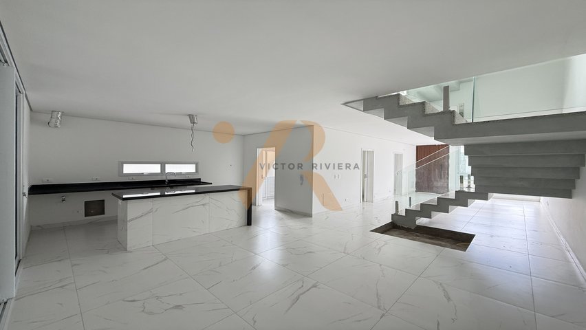 Casa em Condomínio — foto 2 de 40