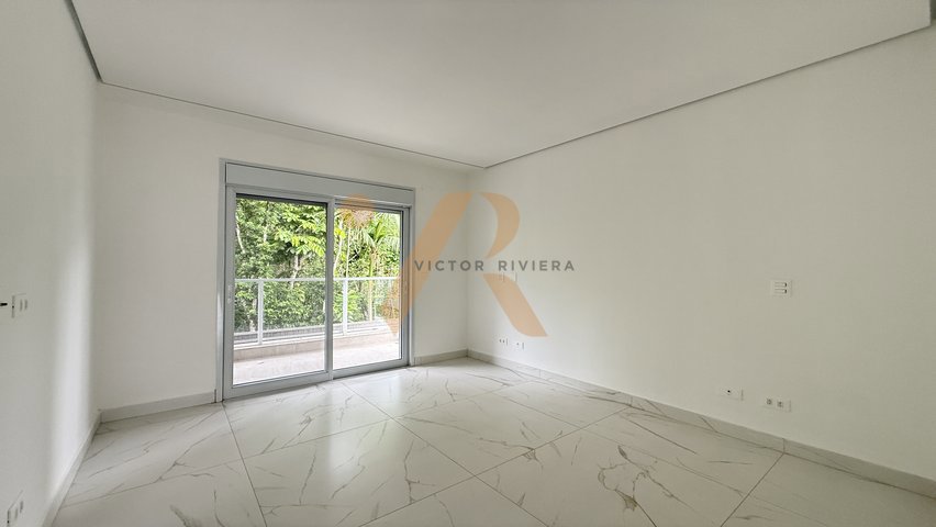 Casa em Condomínio — foto 4 de 40