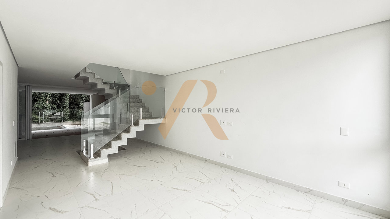 Casa em Condomínio — foto 2 de 33