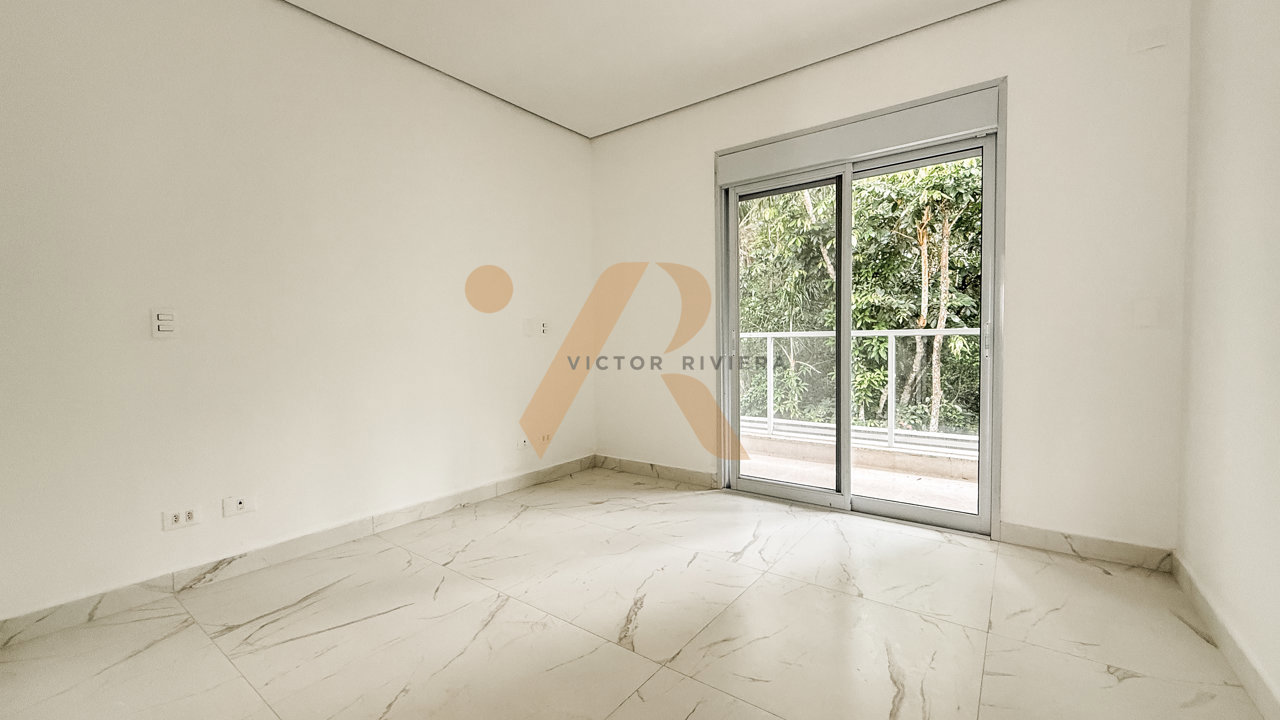 Casa em Condomínio — foto 7 de 33