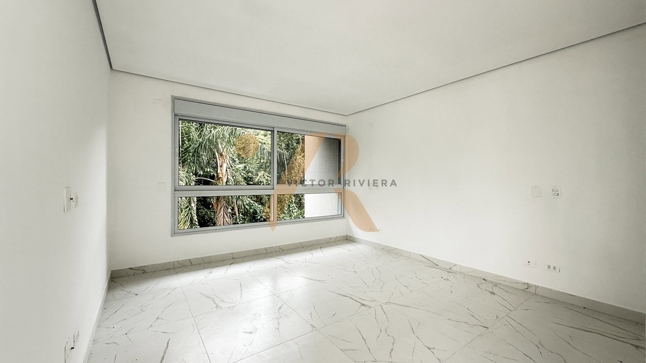 Casa em Condomínio — foto 8 de 33