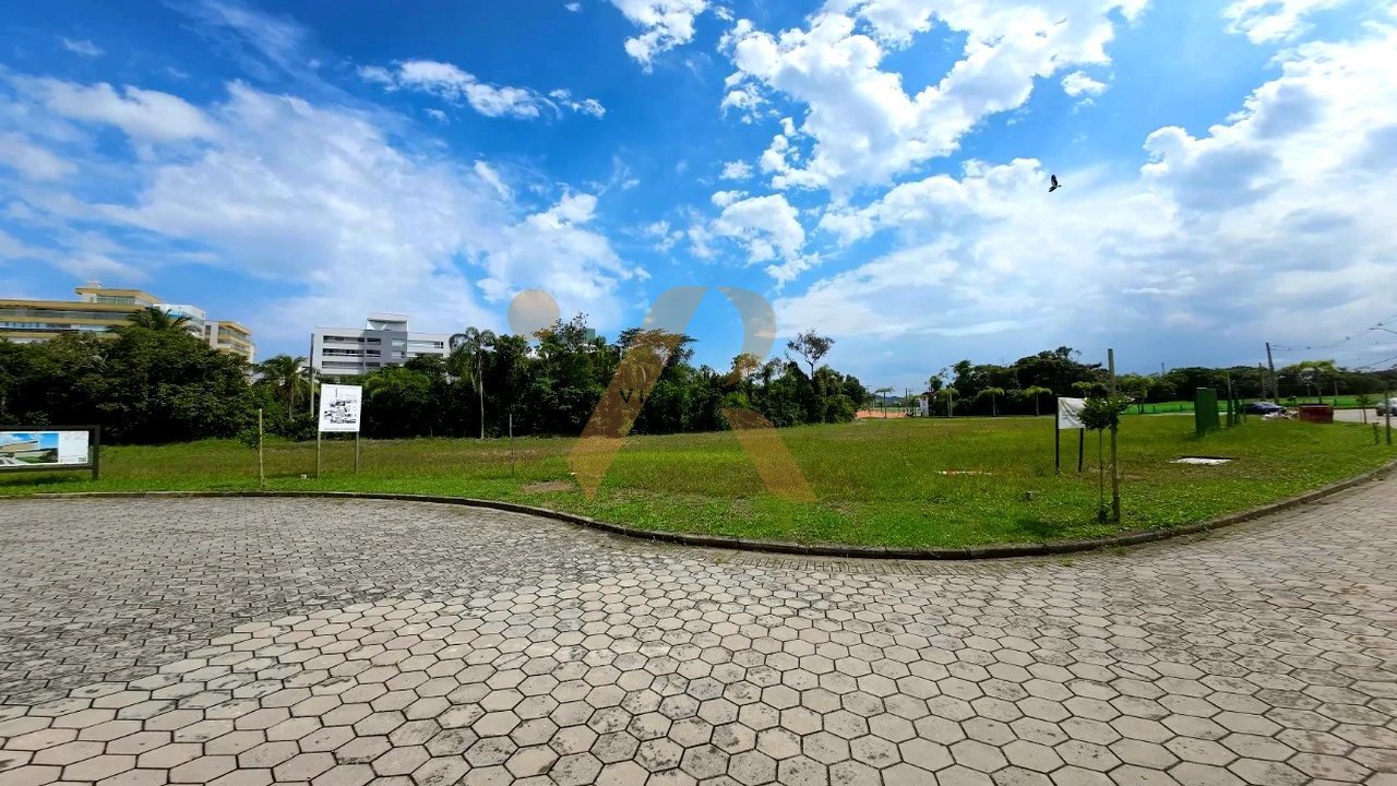 Terreno — foto 1 de 6