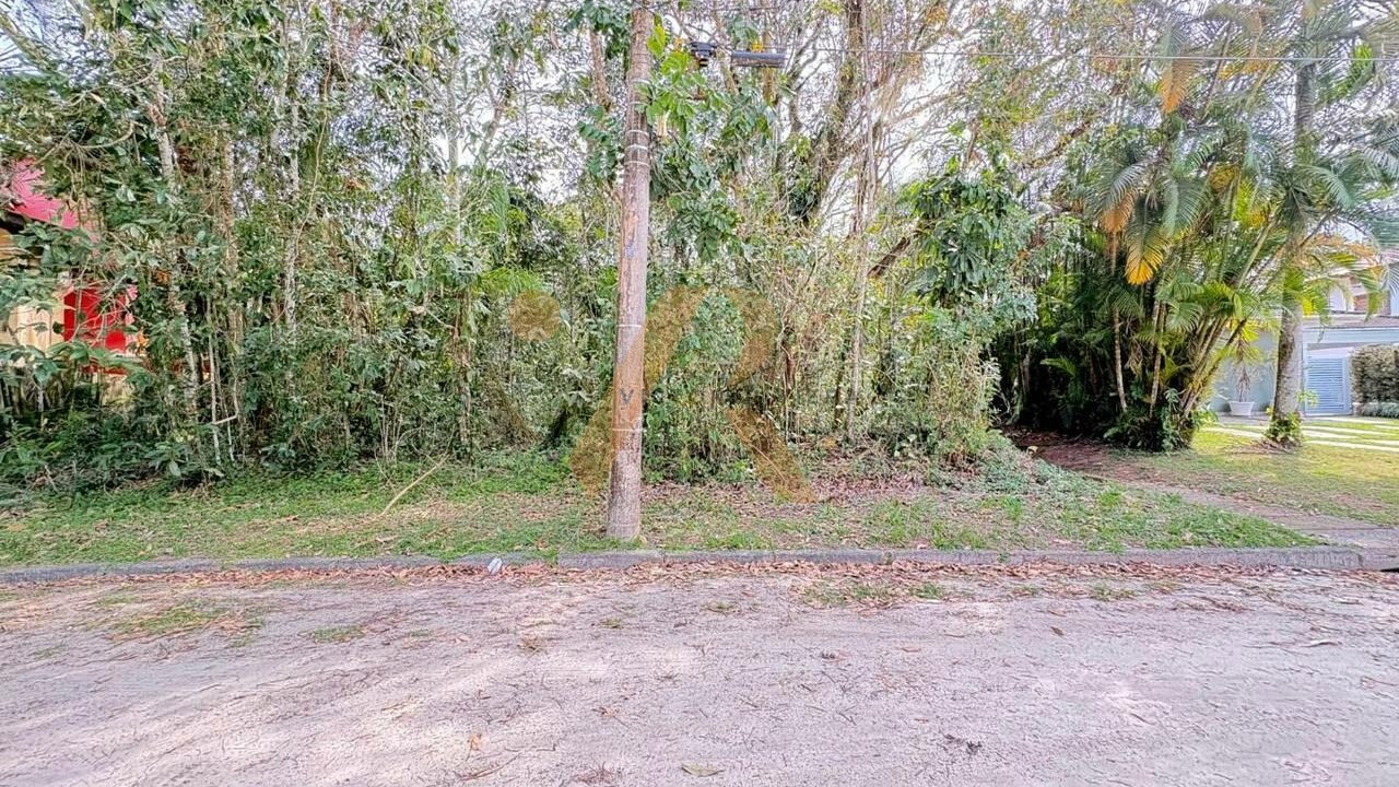 Terreno — foto 1 de 2